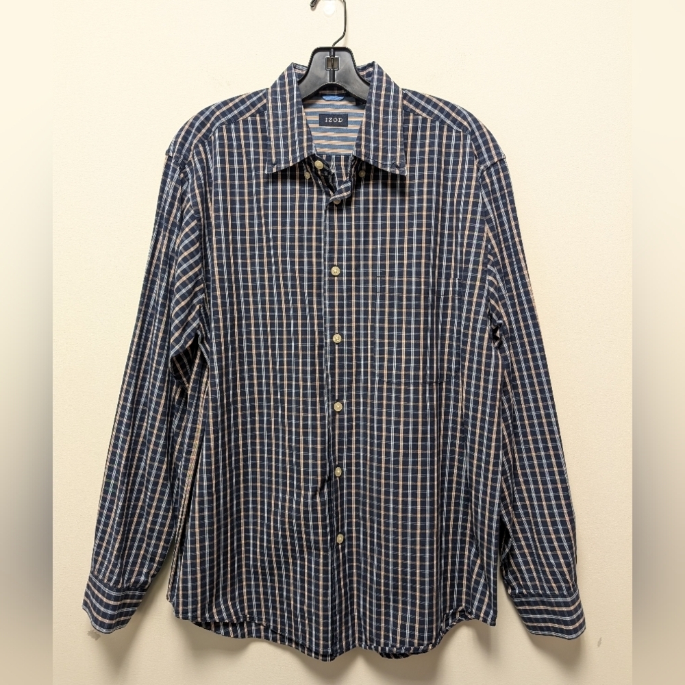 Izod Vintage Navy Plaid Preppy Button Down Shirt Men's M - Picture 2 of 13